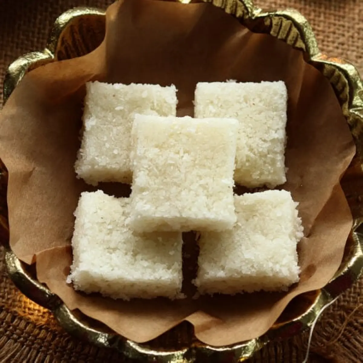 Coconut burfi