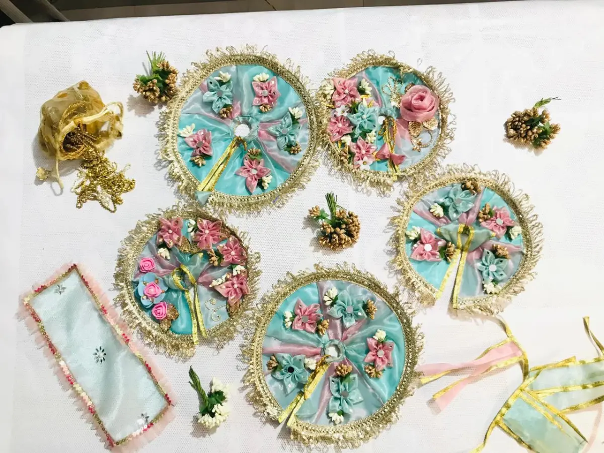 A poshak for all the occasions.